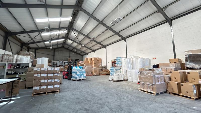 To Let commercial Property for Rent in Rivergate Western Cape